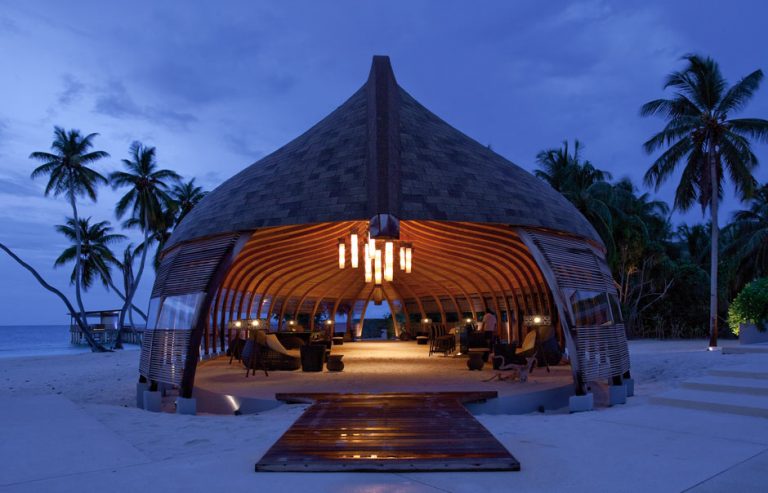 Travailler aux Maldives