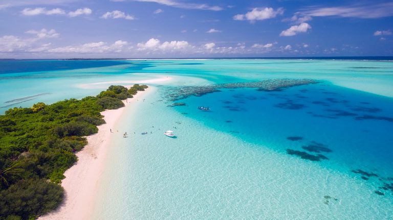 Quoi prendre dans sa valise quand on part aux Maldives