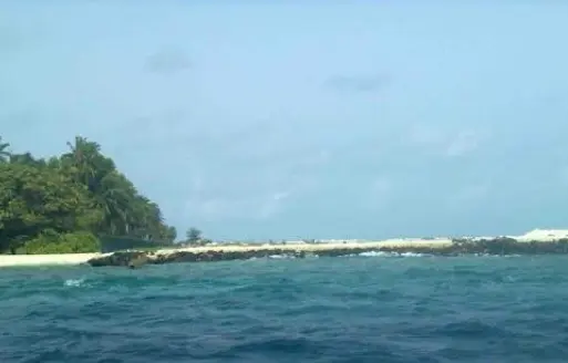 Dharavandhoo aux Maldives
